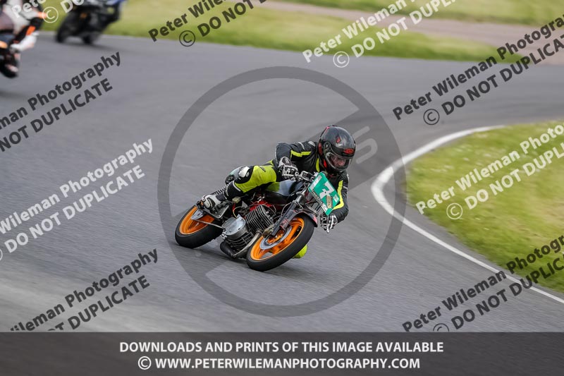 enduro digital images;event digital images;eventdigitalimages;lydden hill;lydden no limits trackday;lydden photographs;lydden trackday photographs;no limits trackdays;peter wileman photography;racing digital images;trackday digital images;trackday photos